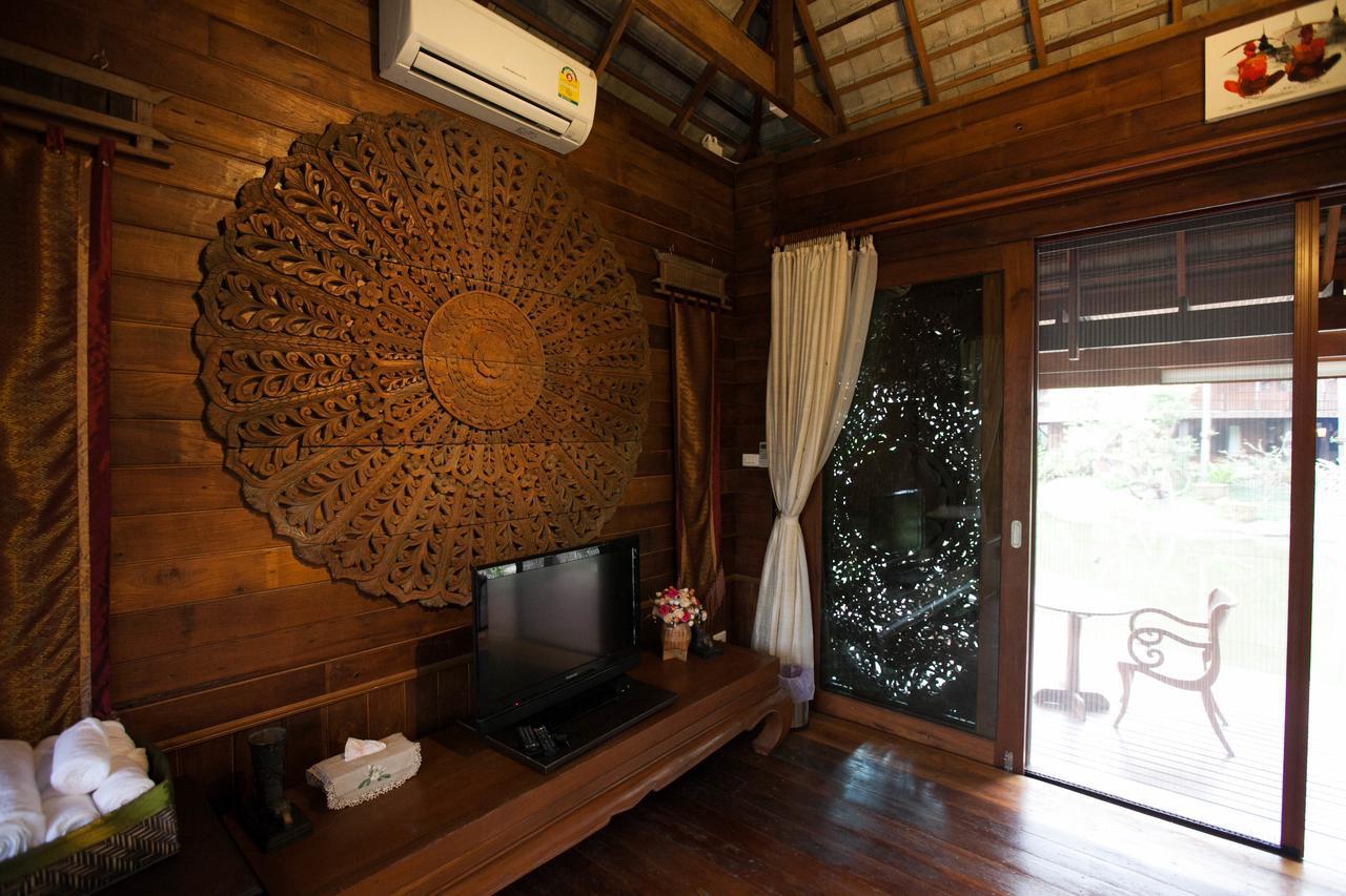 Baansuwanburi - บ้านสุวรรณบุรี Chiang Mai Exterior photo